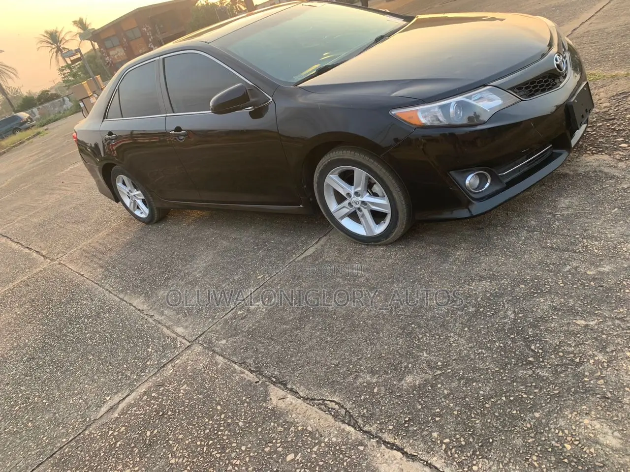 Toyota Camry SE 4dr Sedan (2.5L 4cyl 6A) 2013 Black