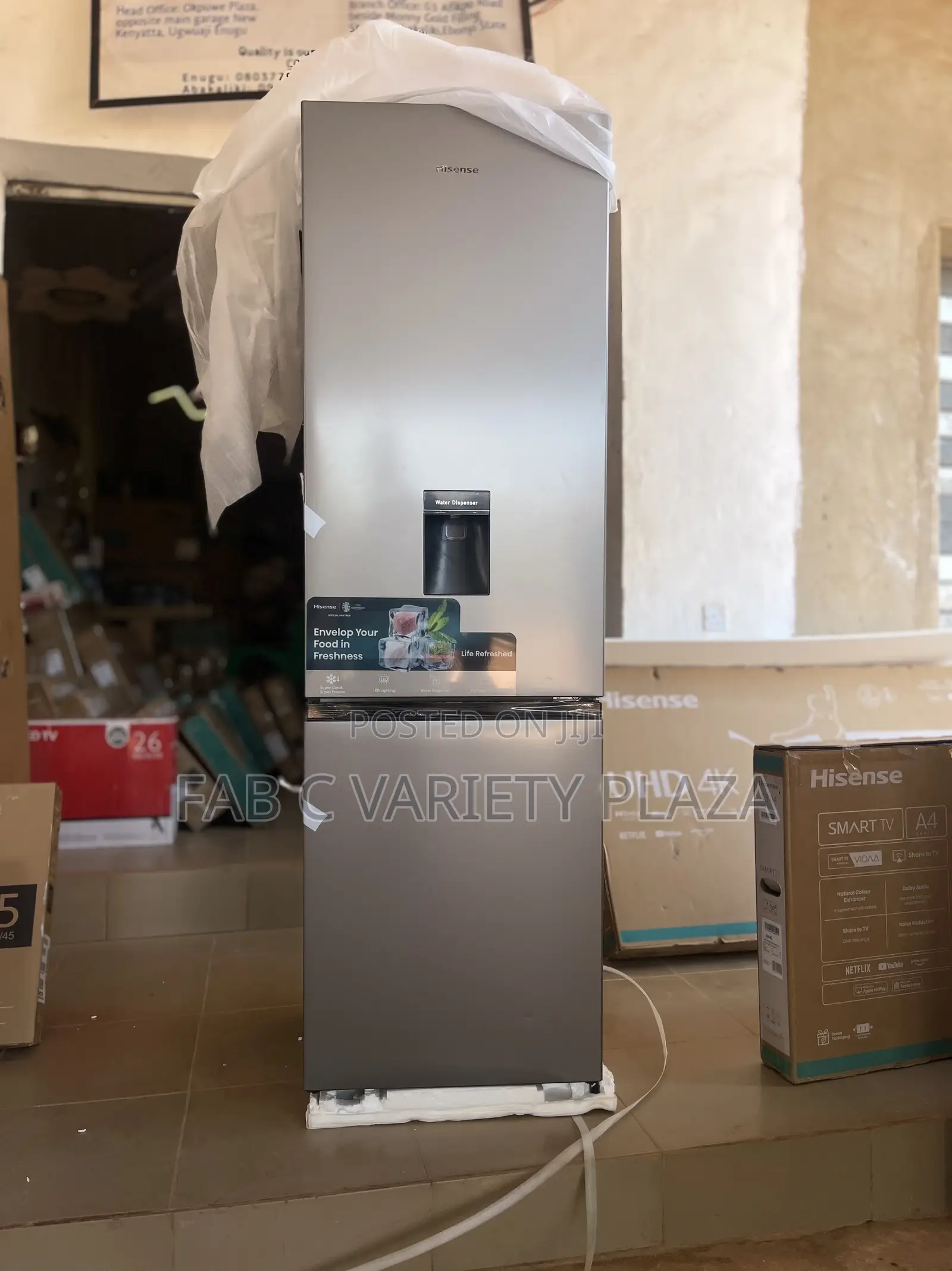 Large Bottom Freezer Hisense Refrigerator With Water Dispenser