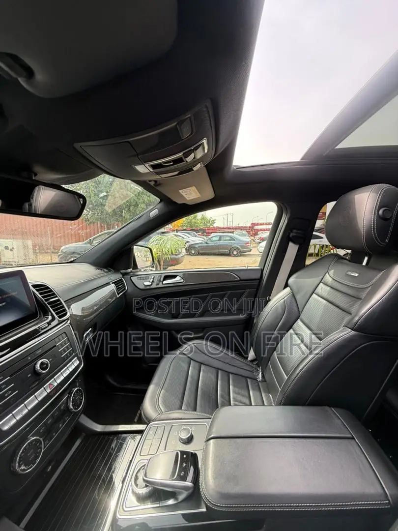 Mercedes-Benz GLE-Class 2017 Red
