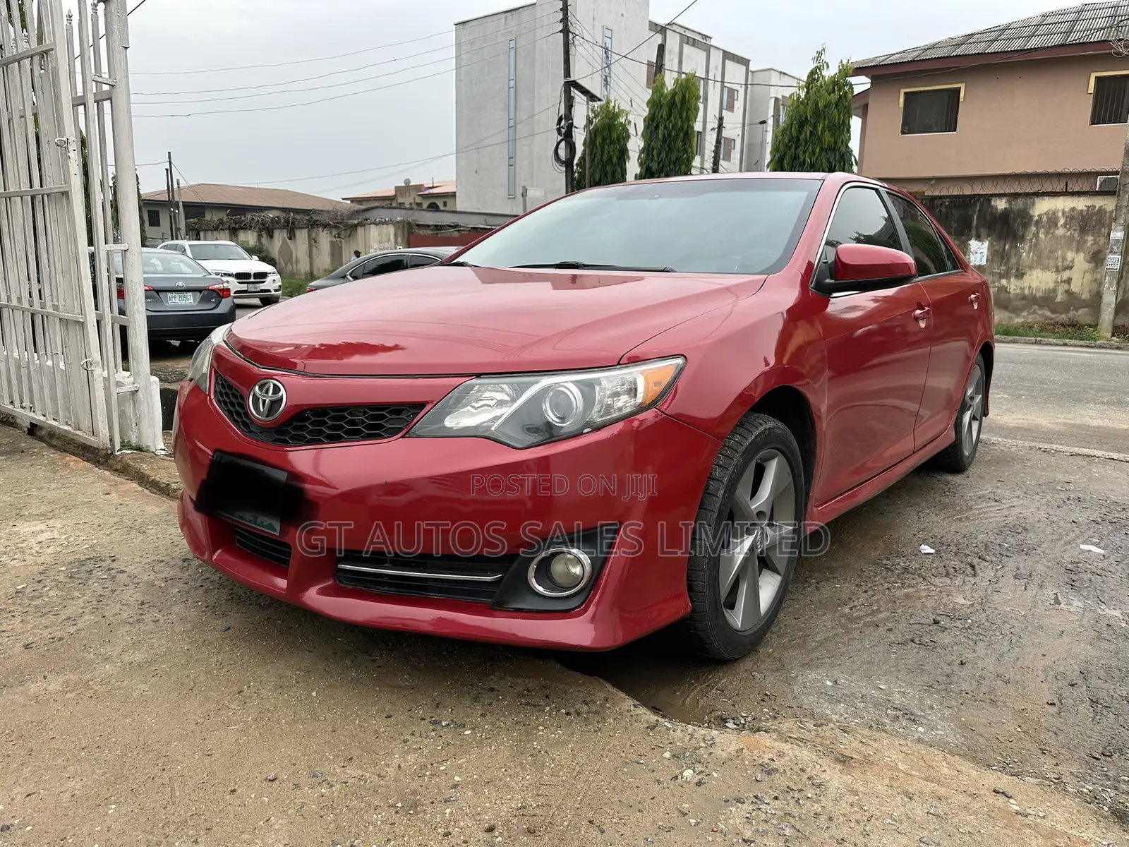Toyota Camry SE V6 4dr Sedan (3.5L 6cyl 6A) 2013 Burgundy