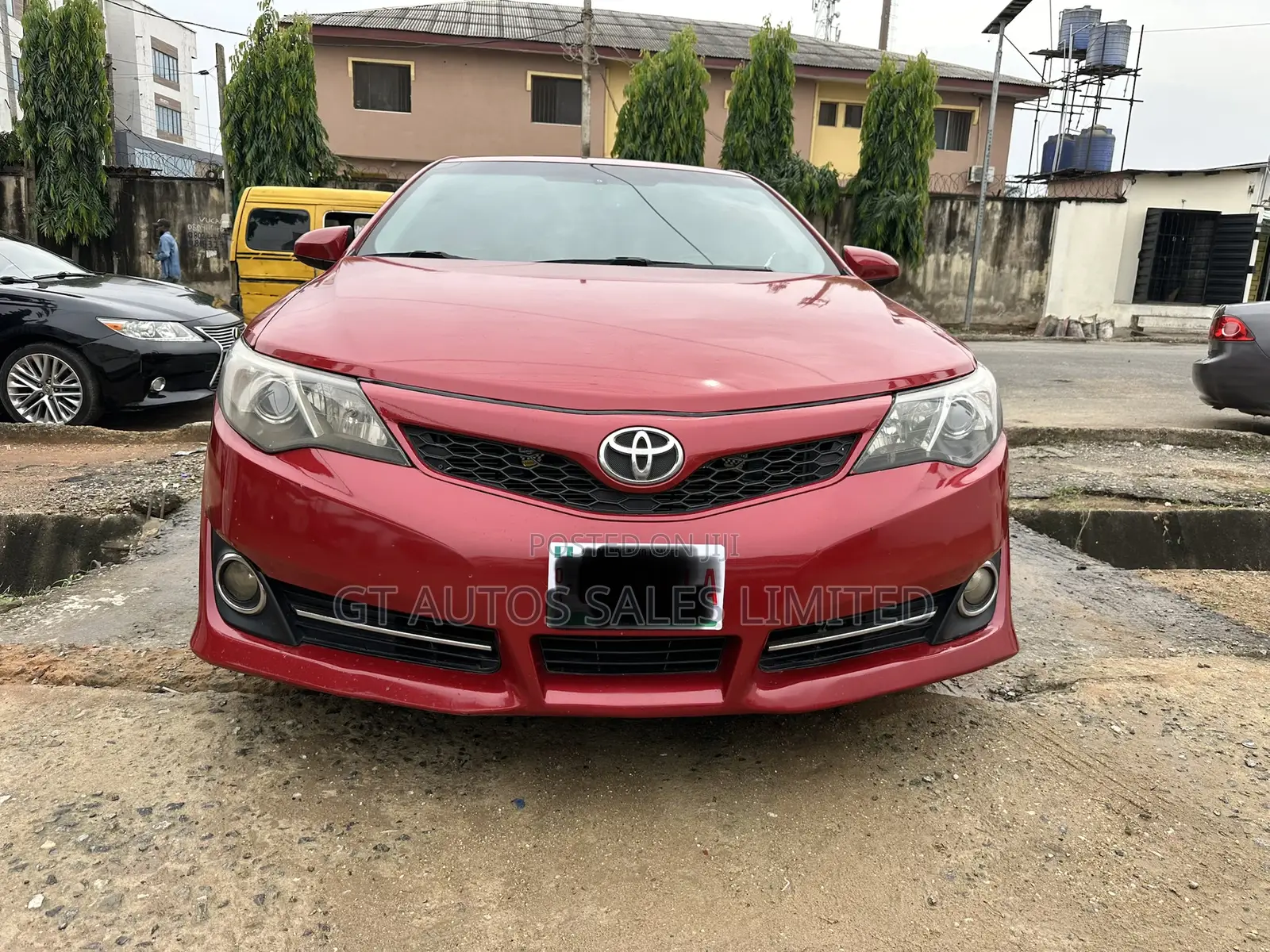 Toyota Camry SE V6 4dr Sedan (3.5L 6cyl 6A) 2013 Burgundy