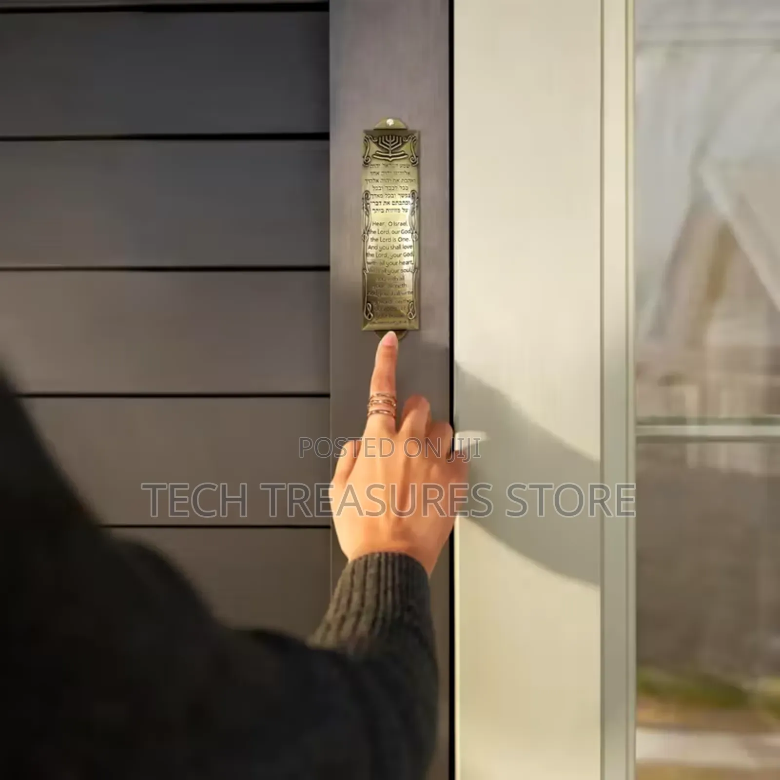 Mezuzah for Door, Metal Mezuzah With Scroll