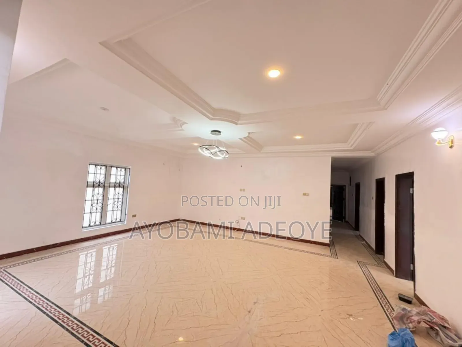3bdrm Block of Flats in Lekki for rent