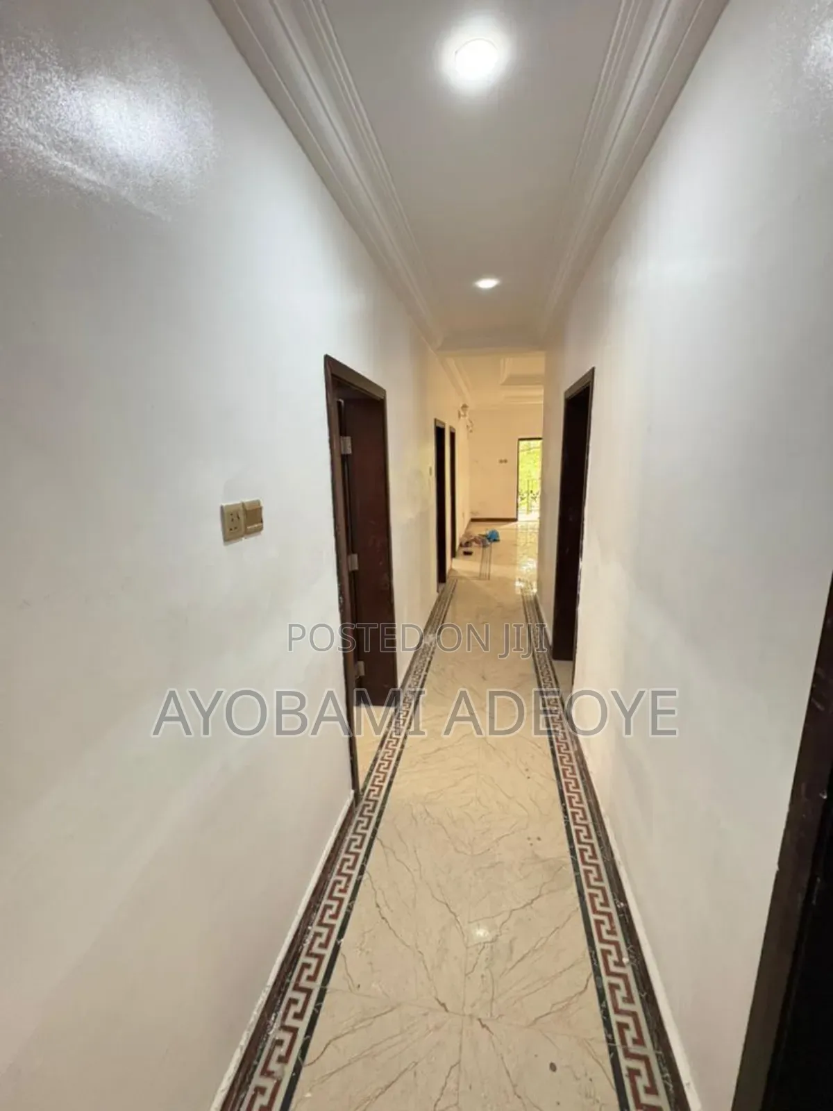 3bdrm Block of Flats in Lekki for rent