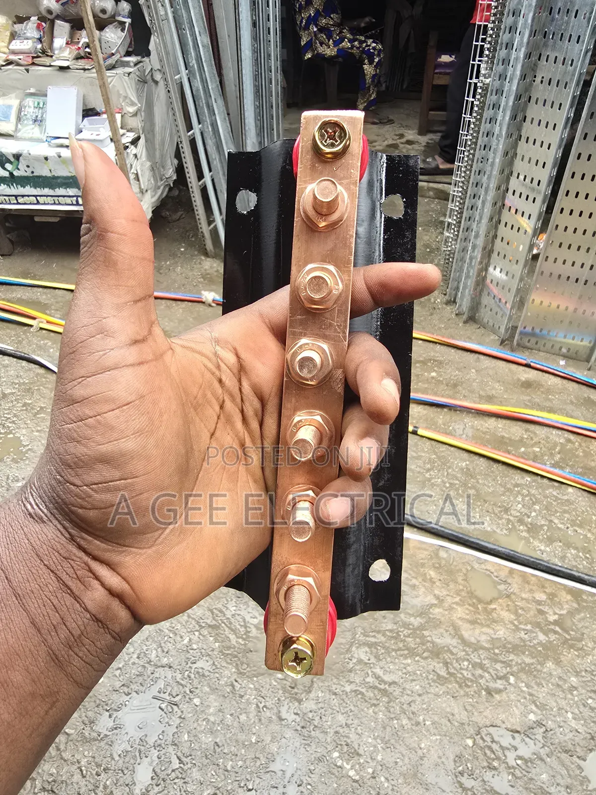6 Way Copper Bar With Copper Bolt and Nut