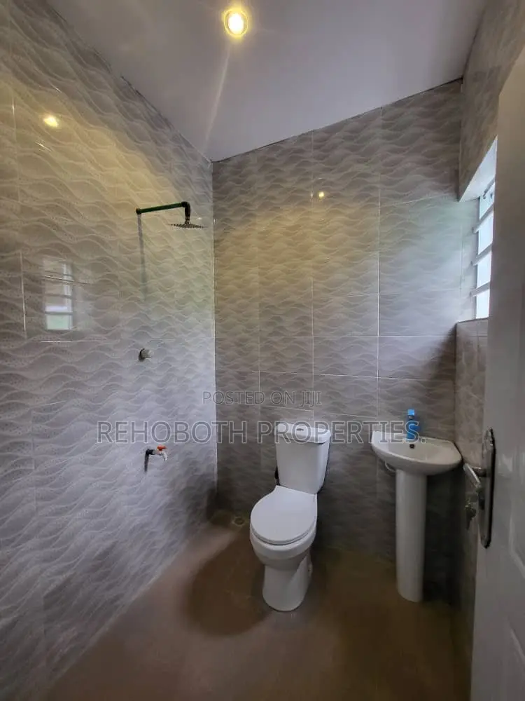 1bdrm Bungalow in Olusetan Estate, Akala Express for rent