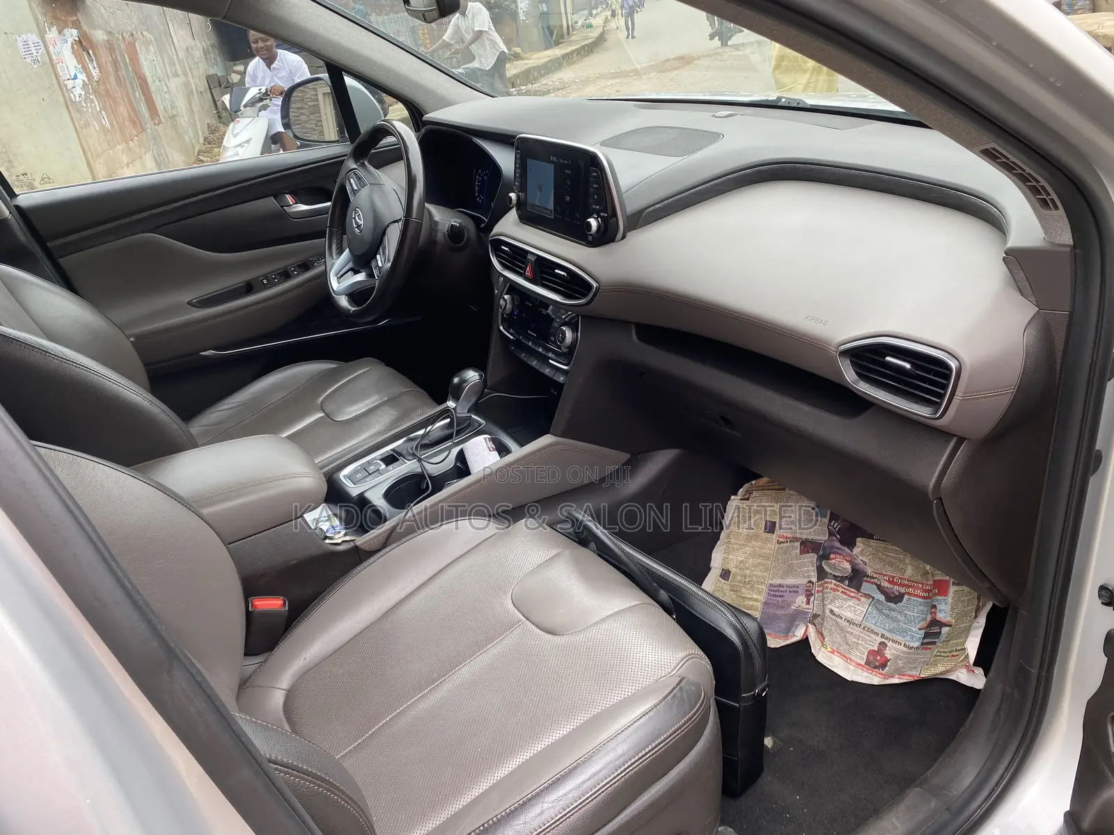 Hyundai Santa Fe 2018 Silver