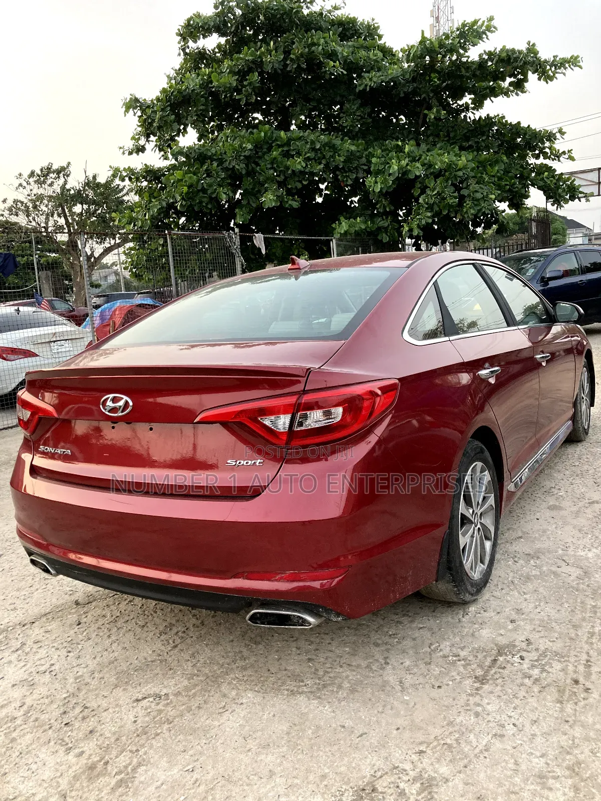 Hyundai Sonata SE 4dr Sedan (2.4L 4cyl 6A) 2015 Red