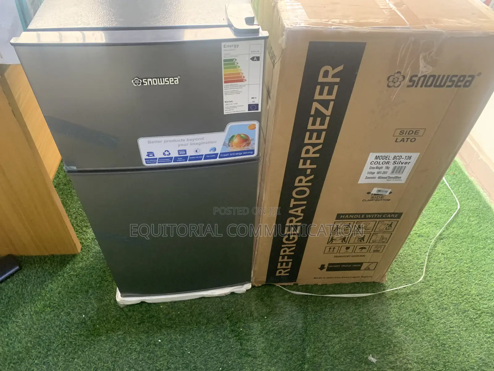 Snowsea BCD-136 Double Door Refrigerator