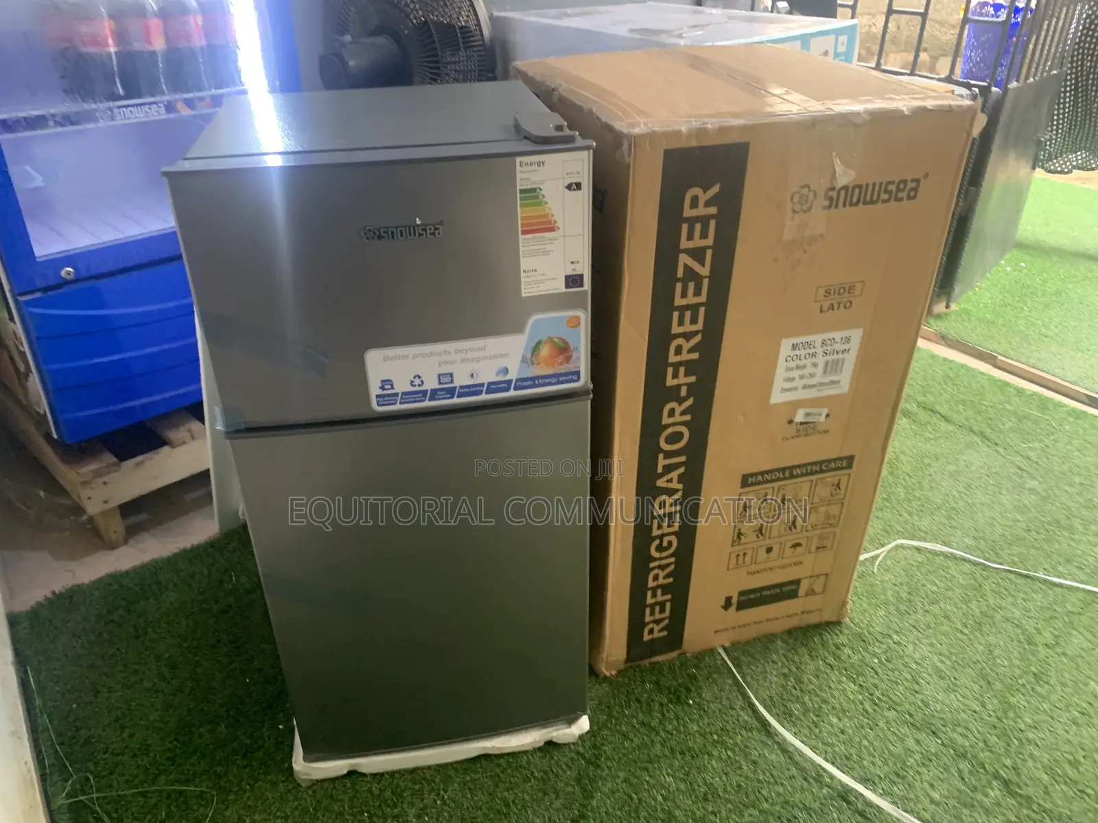 Snowsea BCD-136 Dual-Compartment Refrigerator