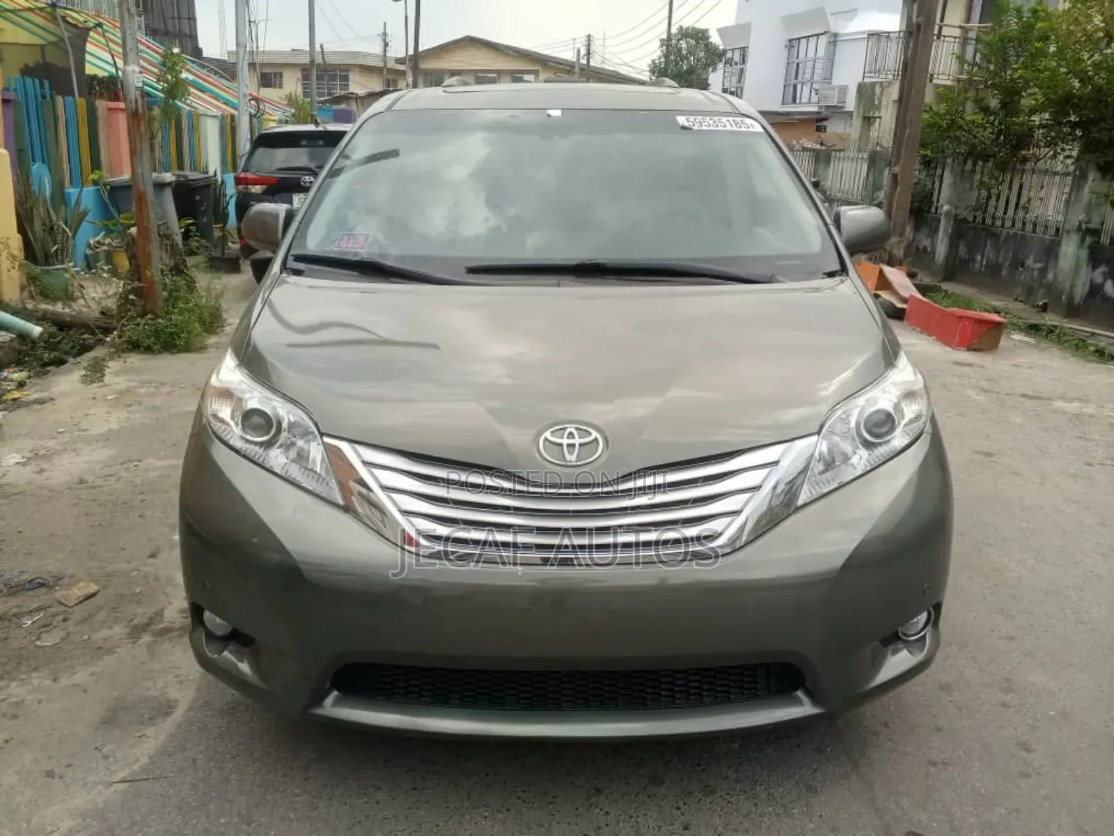Toyota Sienna XLE 8 Passenger 2011 Green