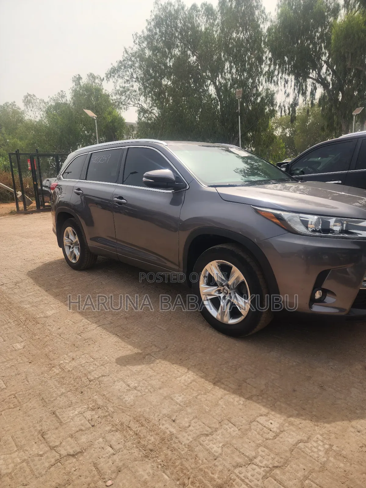 Toyota Highlander Limited 2019 Gray