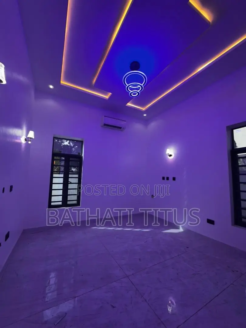 3bdrm Block of Flats in Maitama for rent