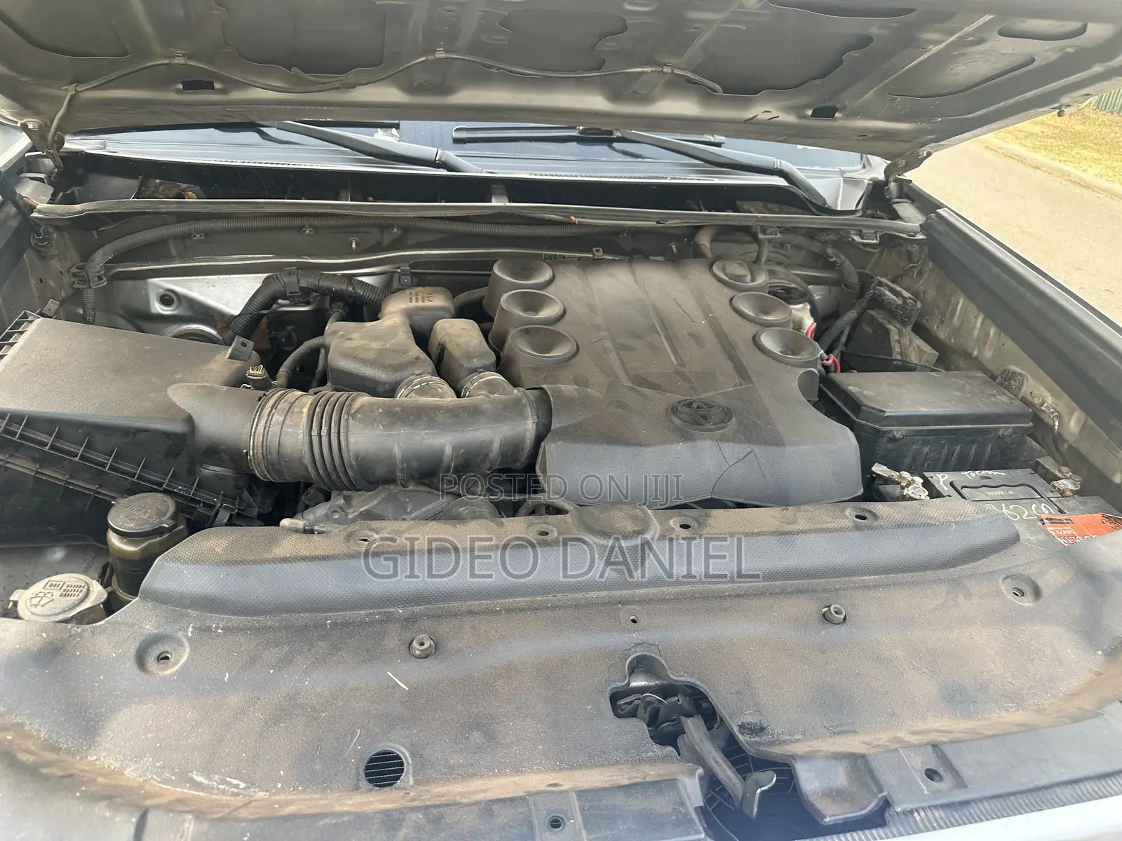 Toyota 4-Runner SR5 2WD 2011 Silver
