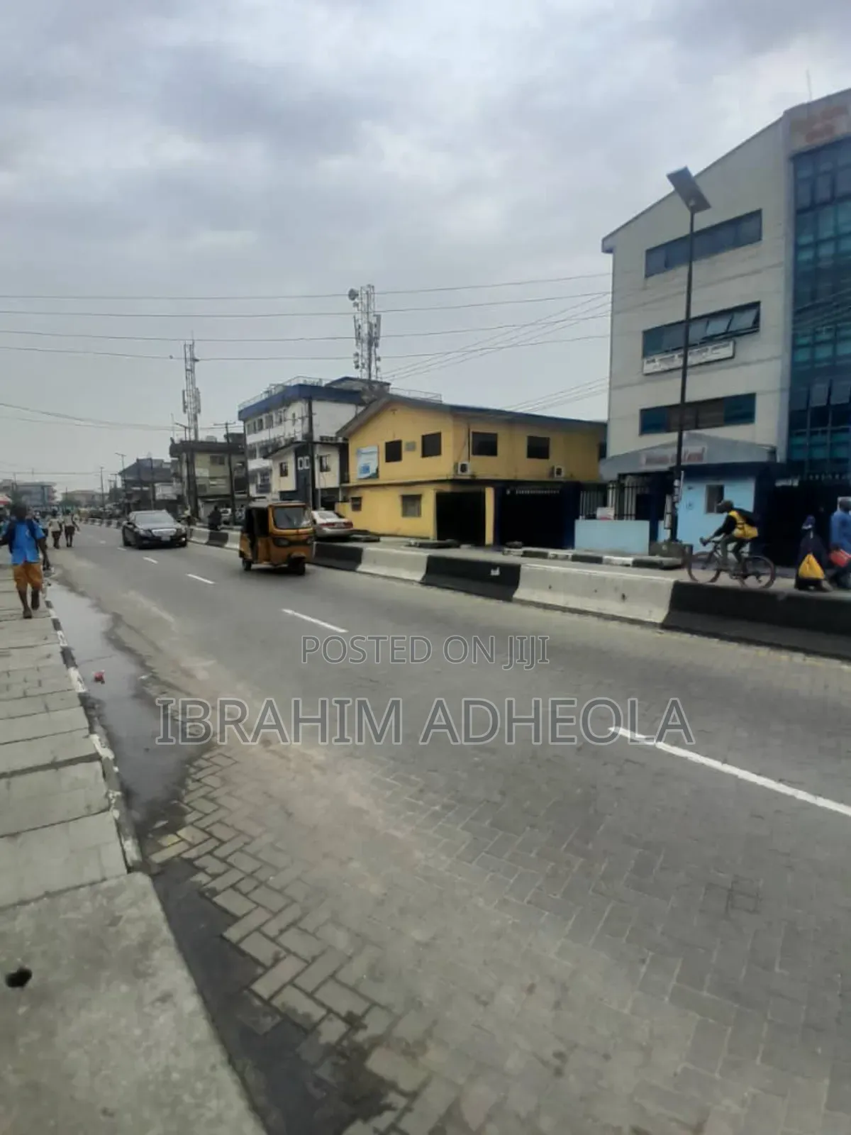 A Land With Commercial Building