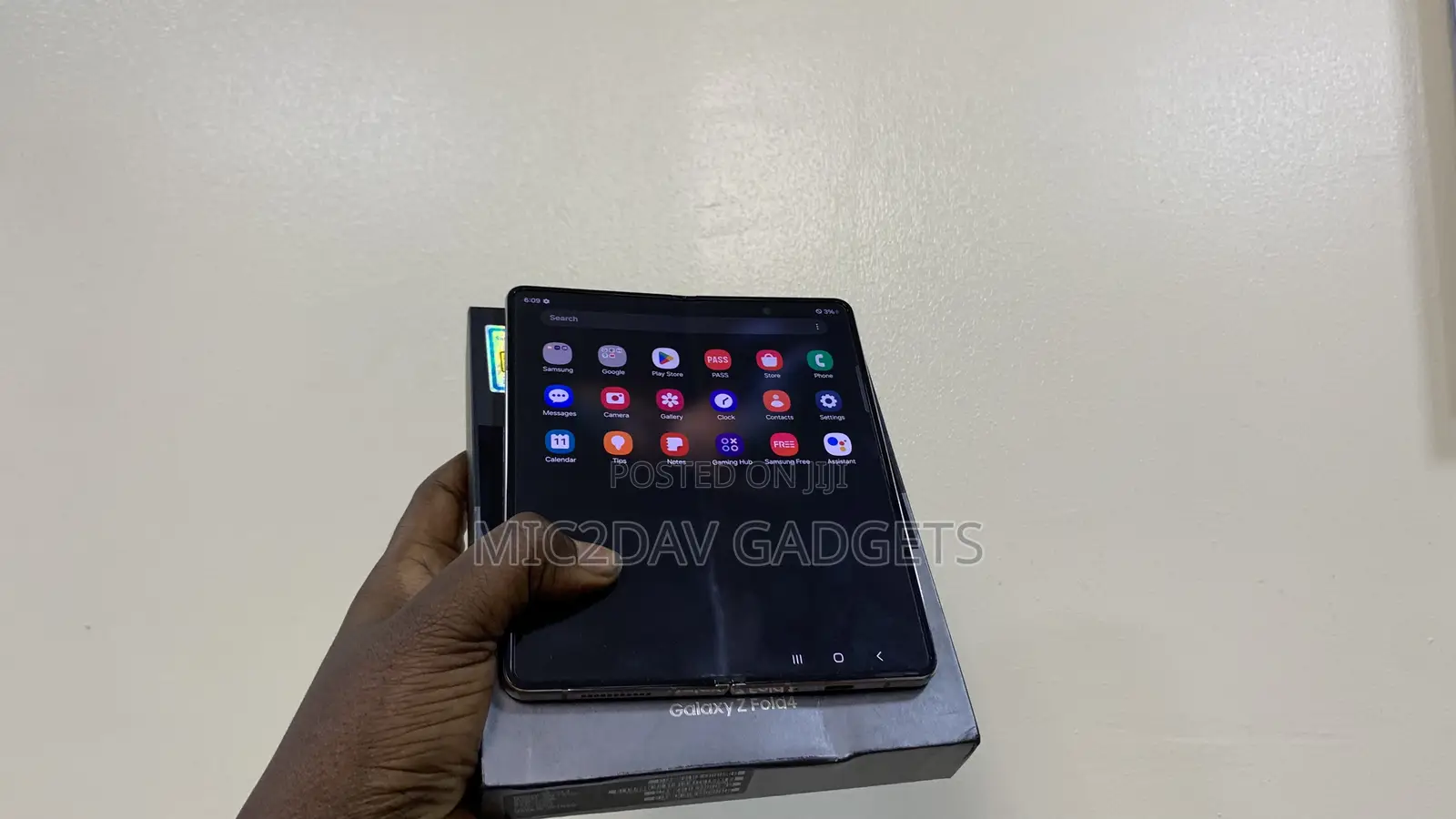 Samsung Galaxy Z Fold4 512 GB Gold