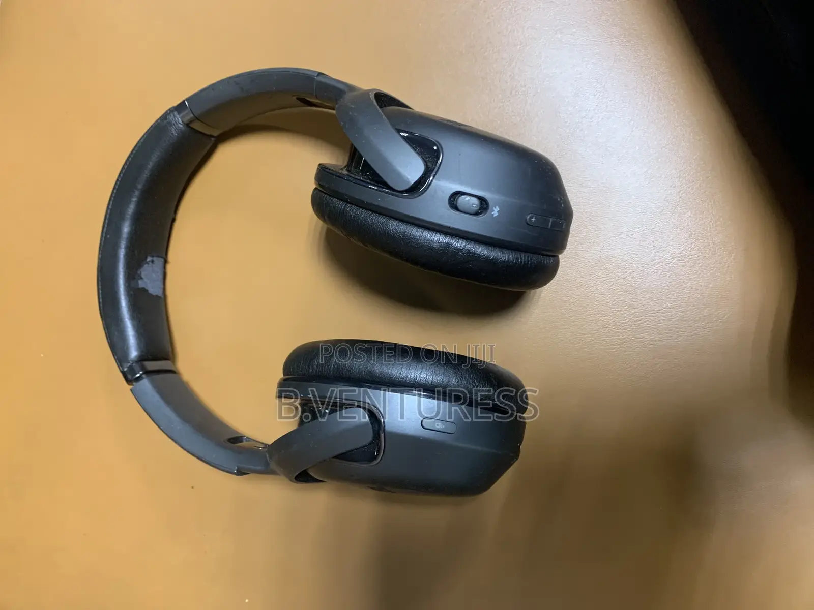 JBL Tour One Headphone M2