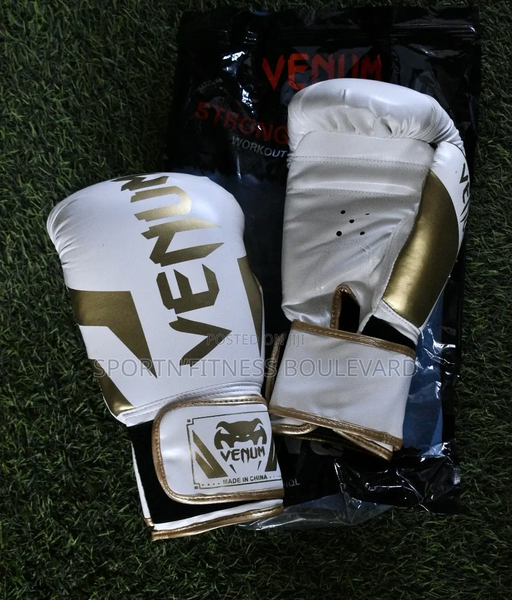Venum Top Quality Boxing Gloves