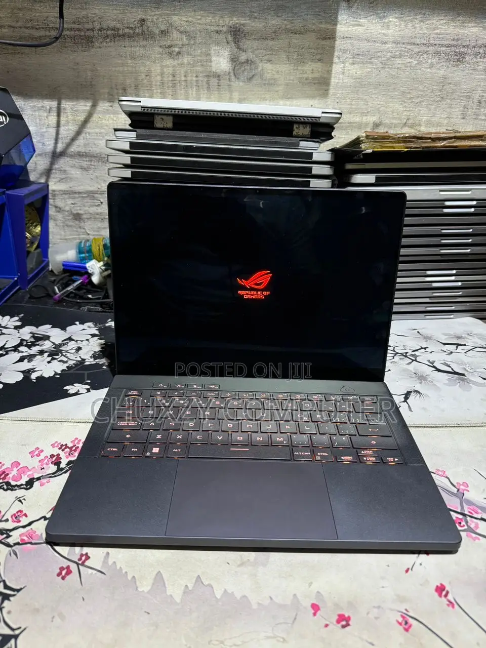 Laptop Asus ROG Zephyrus G14 16GB AMD Ryzen 7 SSD 1T