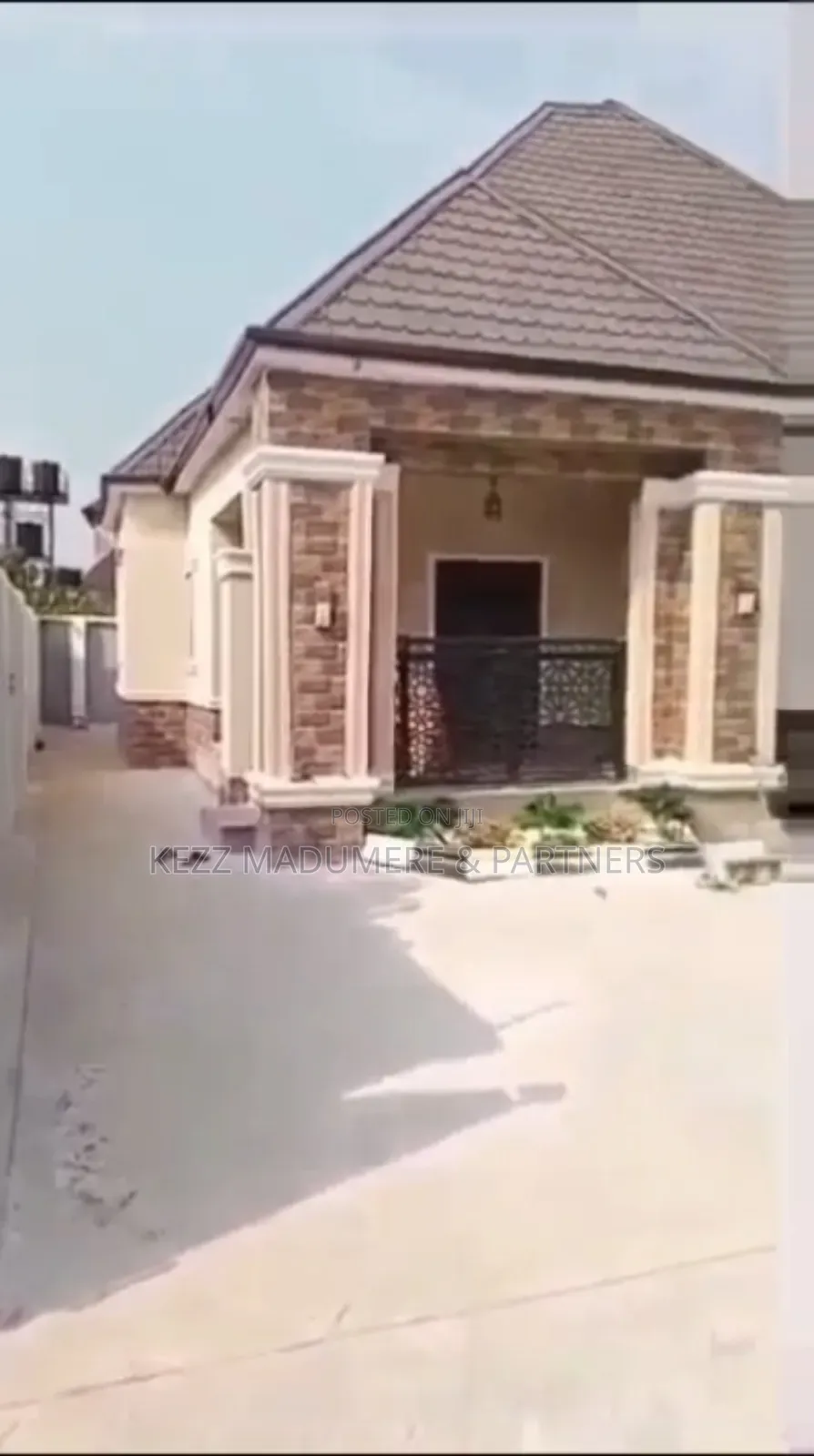 3bdrm Bungalow in Naze Near Human Race for sale