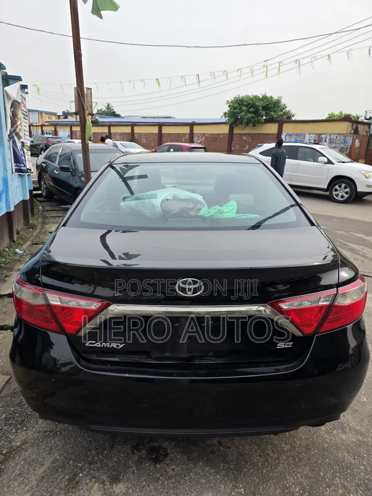 Toyota Camry SE 4dr Sedan (2.5L 4cyl 6A) 2015 Black