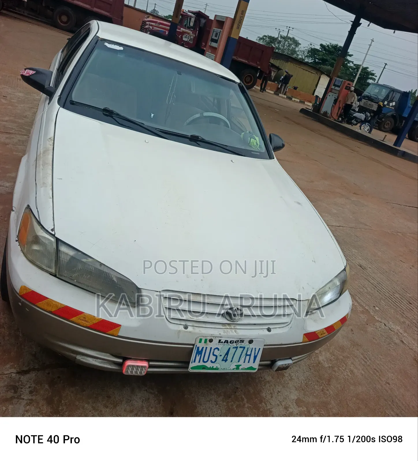 Toyota Camry Automatic 1999 White