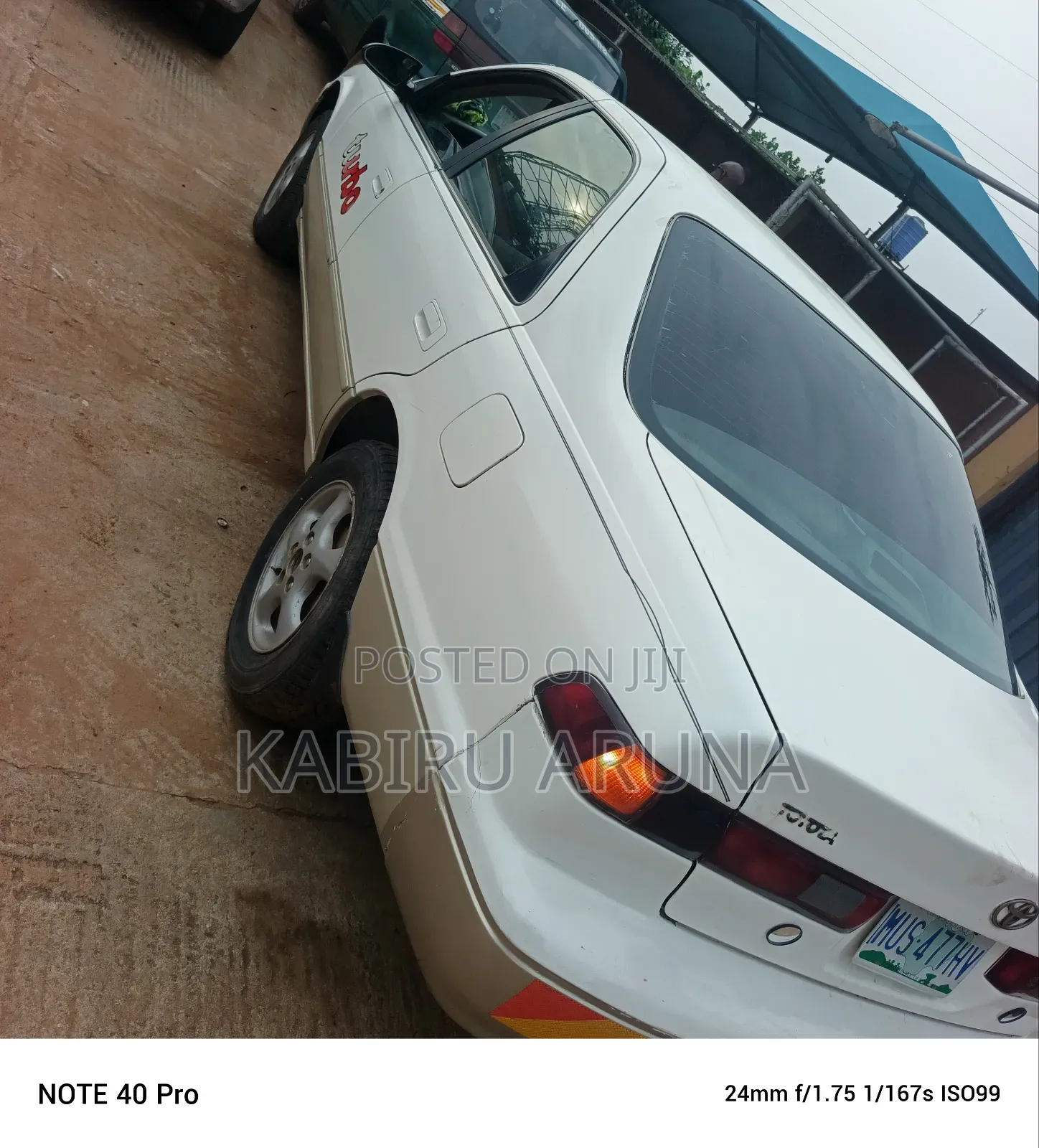 Toyota Camry Automatic 1999 White