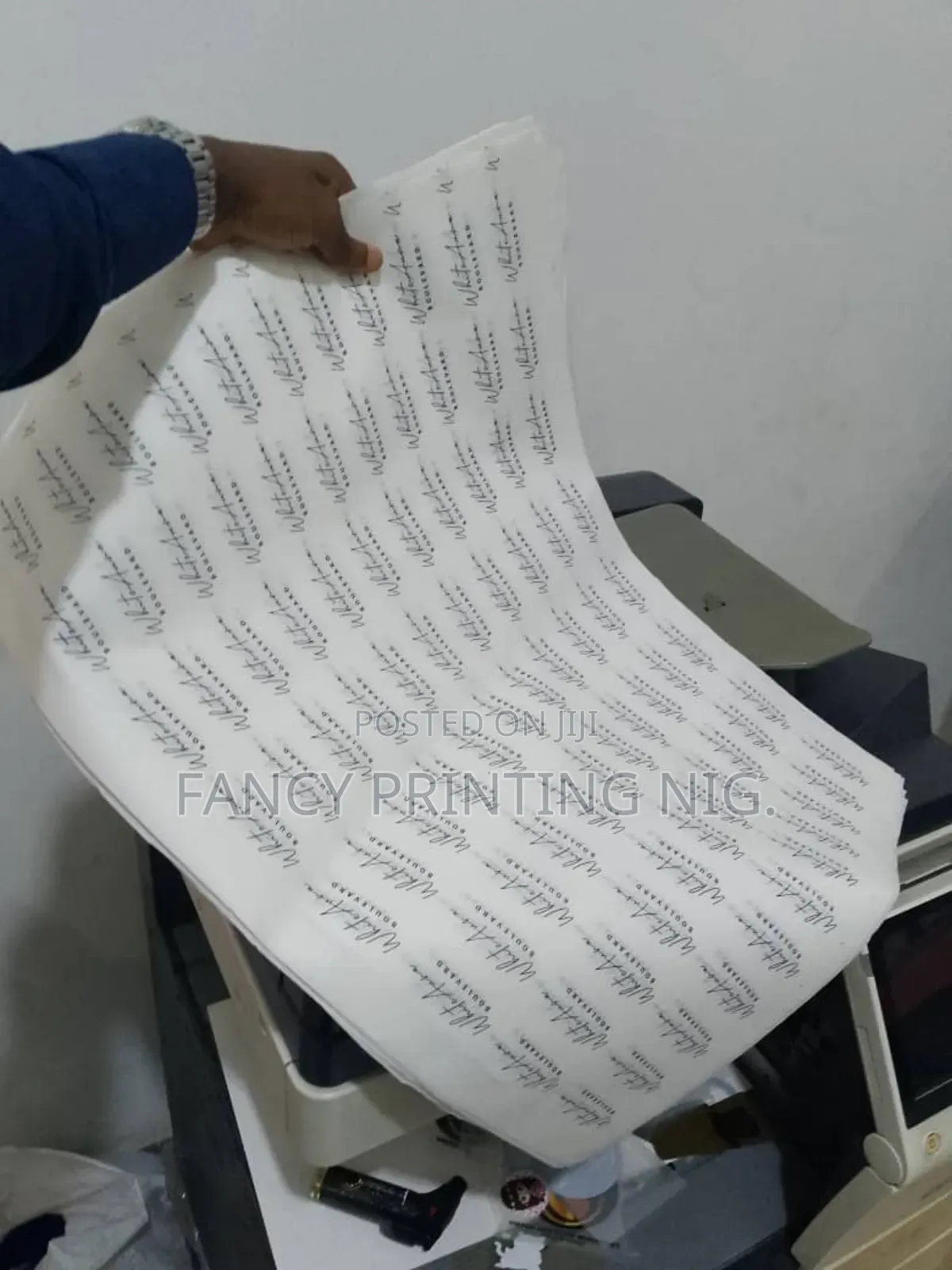 Premium Wrapping Paper For Bags, Clothes, Shoes And Many More