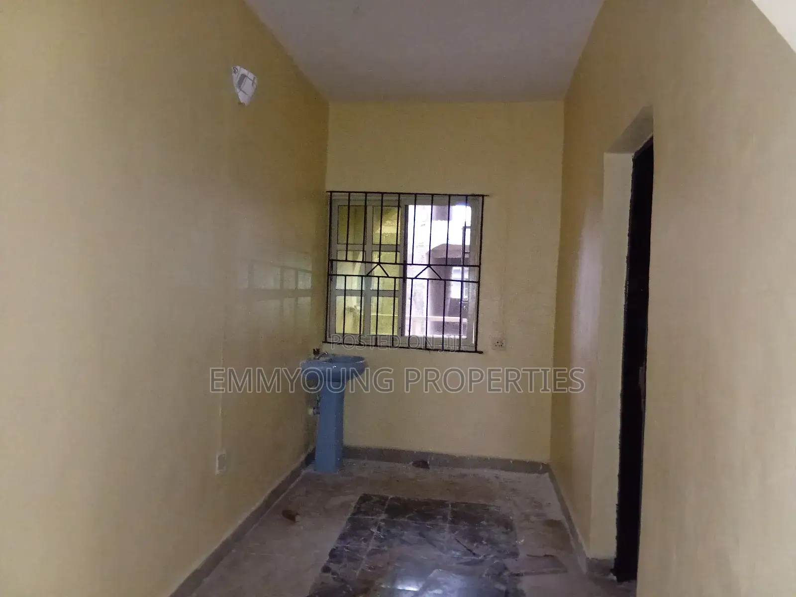 Furnished 3bdrm Apartment in Beachway Estate, Kosofe for rent