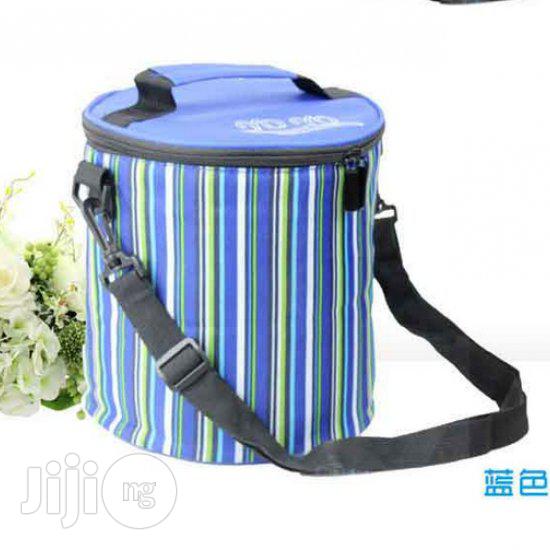 Round Insulated Lunch Bag