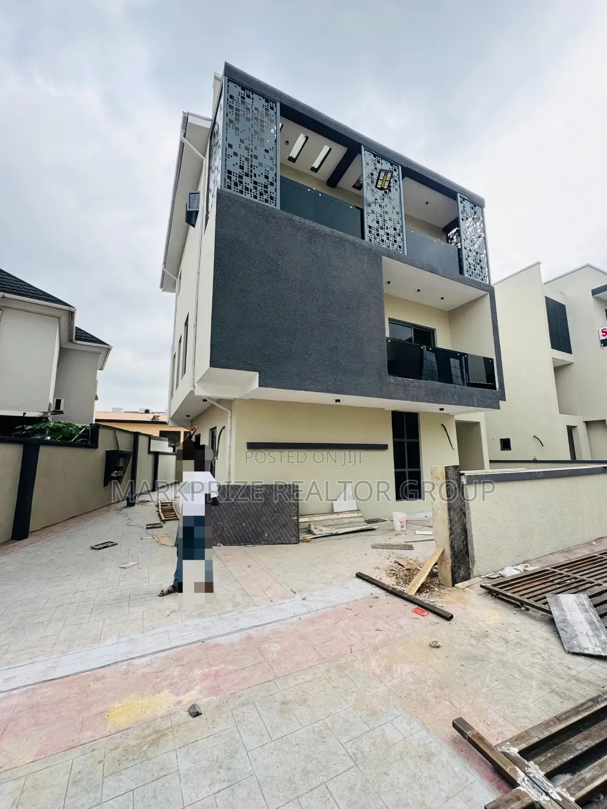 5bdrm Duplex in Maryland for sale
