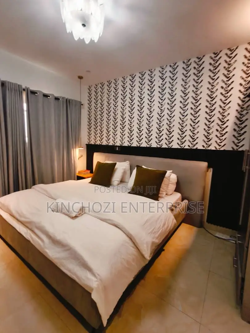 Exquisite 2 Bedroom Apartment