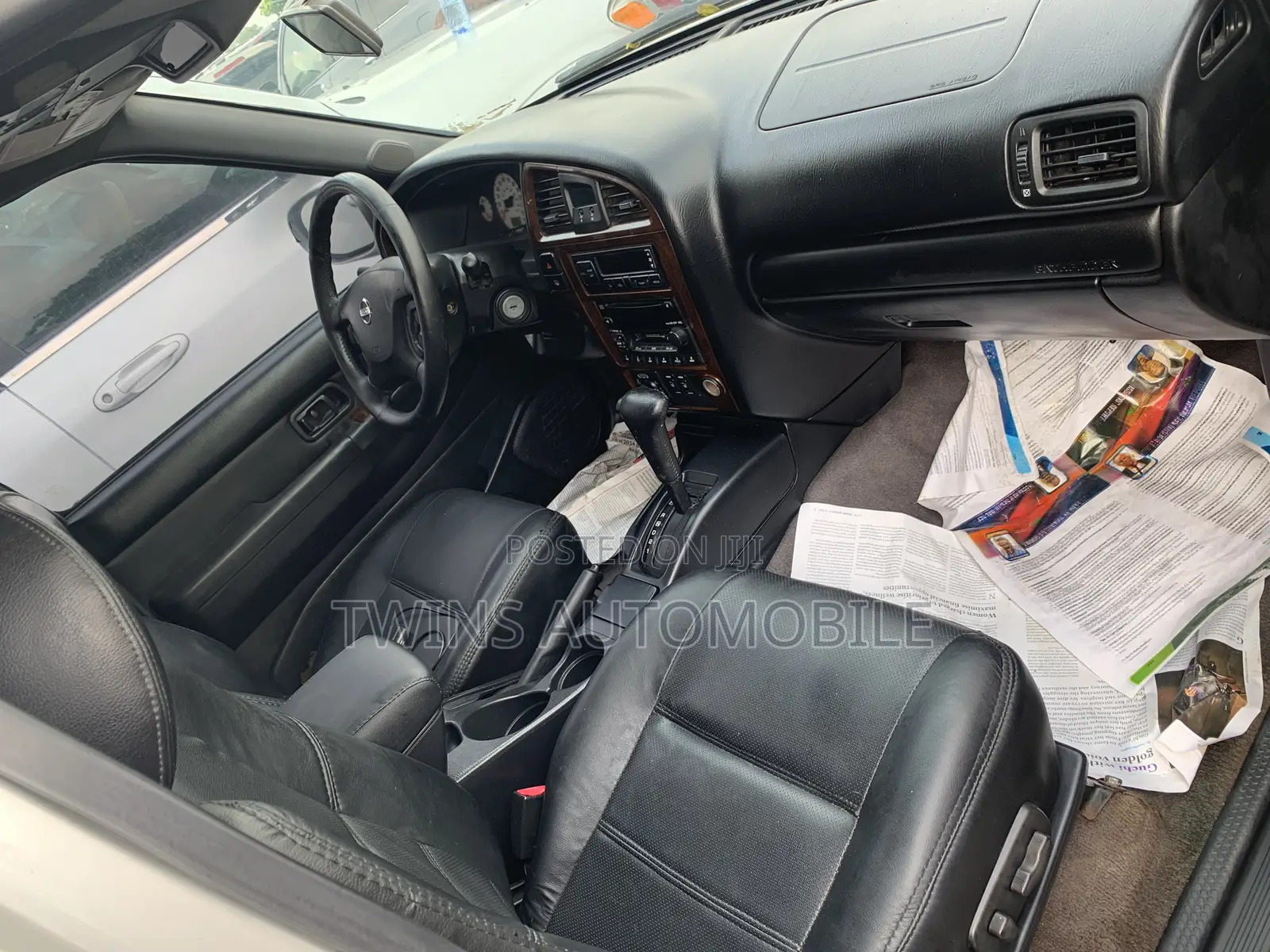 Nissan Pathfinder LE Platinum 4x4 2004 Silver