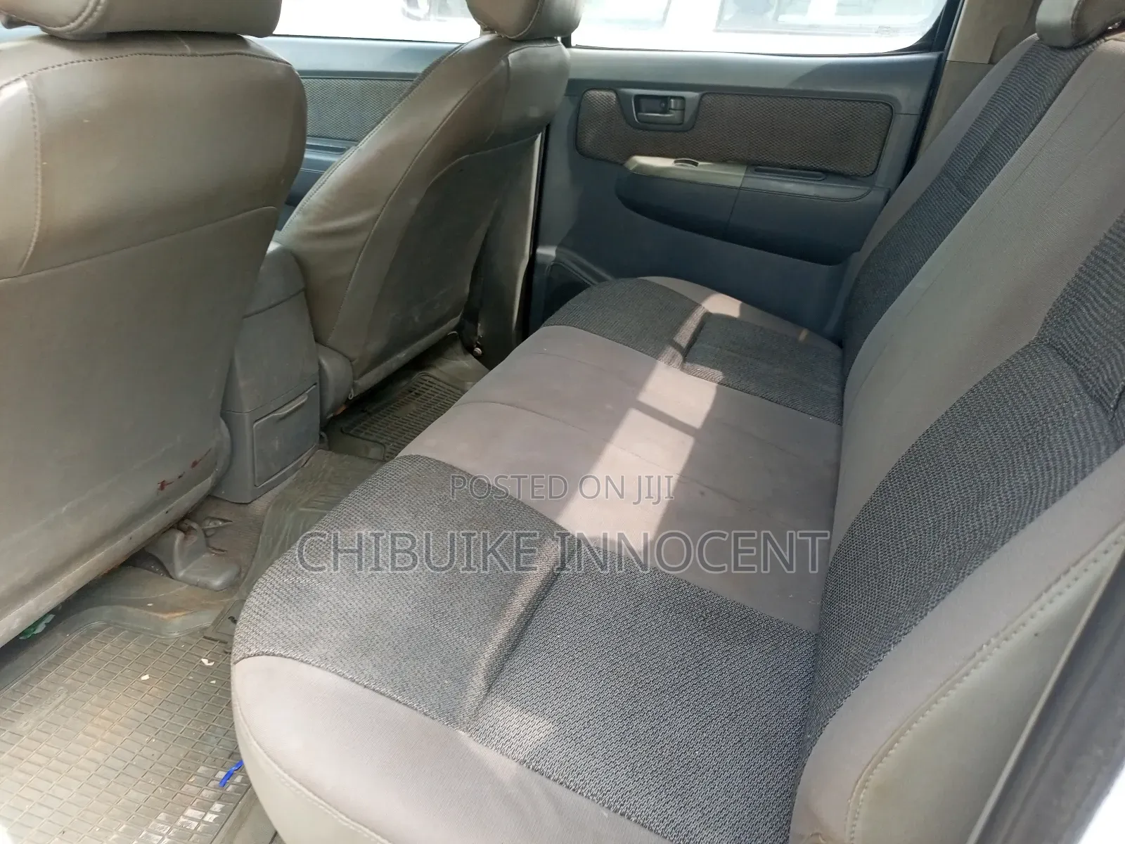 Toyota Hilux 2.5 D-4D SRX 2012 White