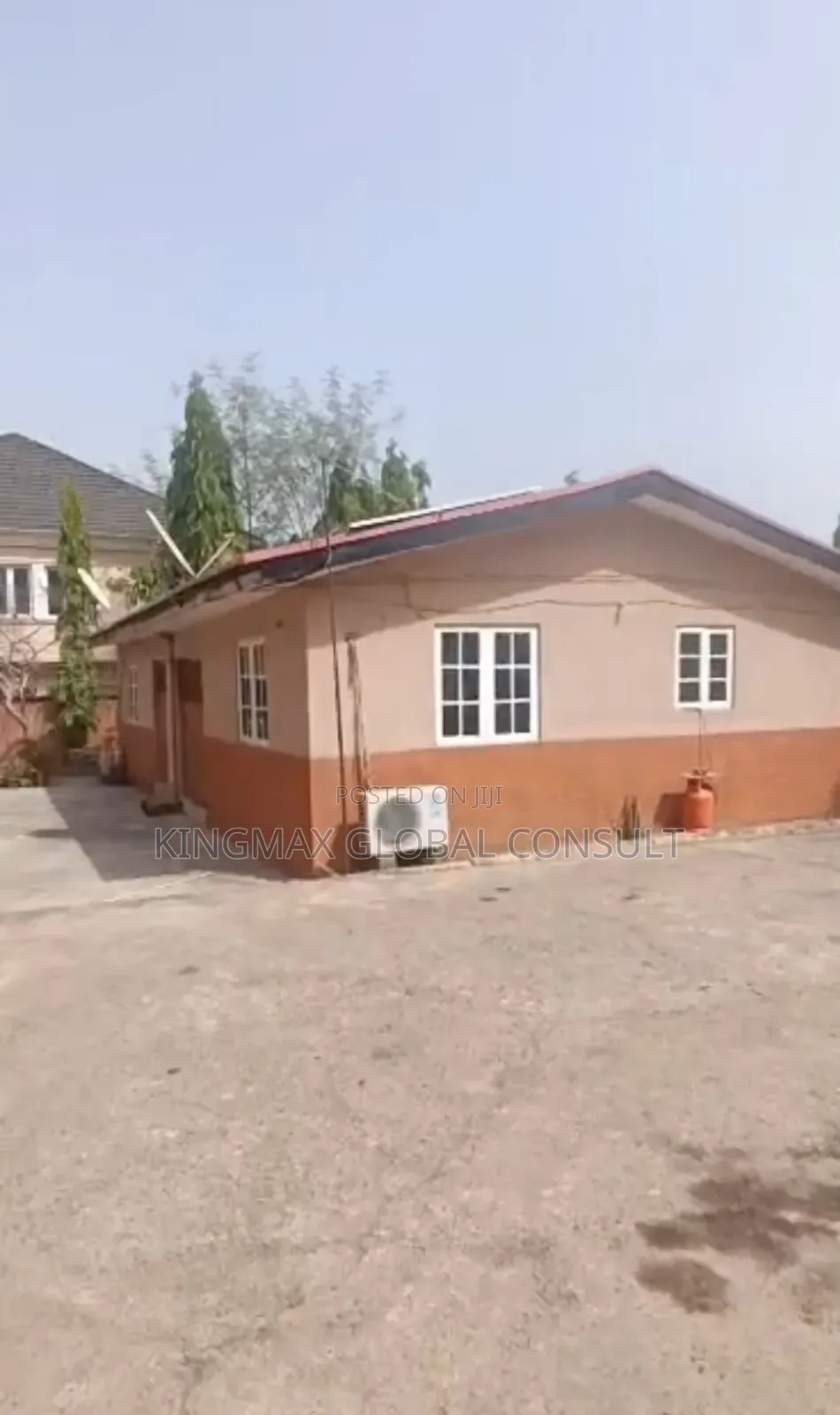 3bdrm Bungalow in Wuse Zone for sale