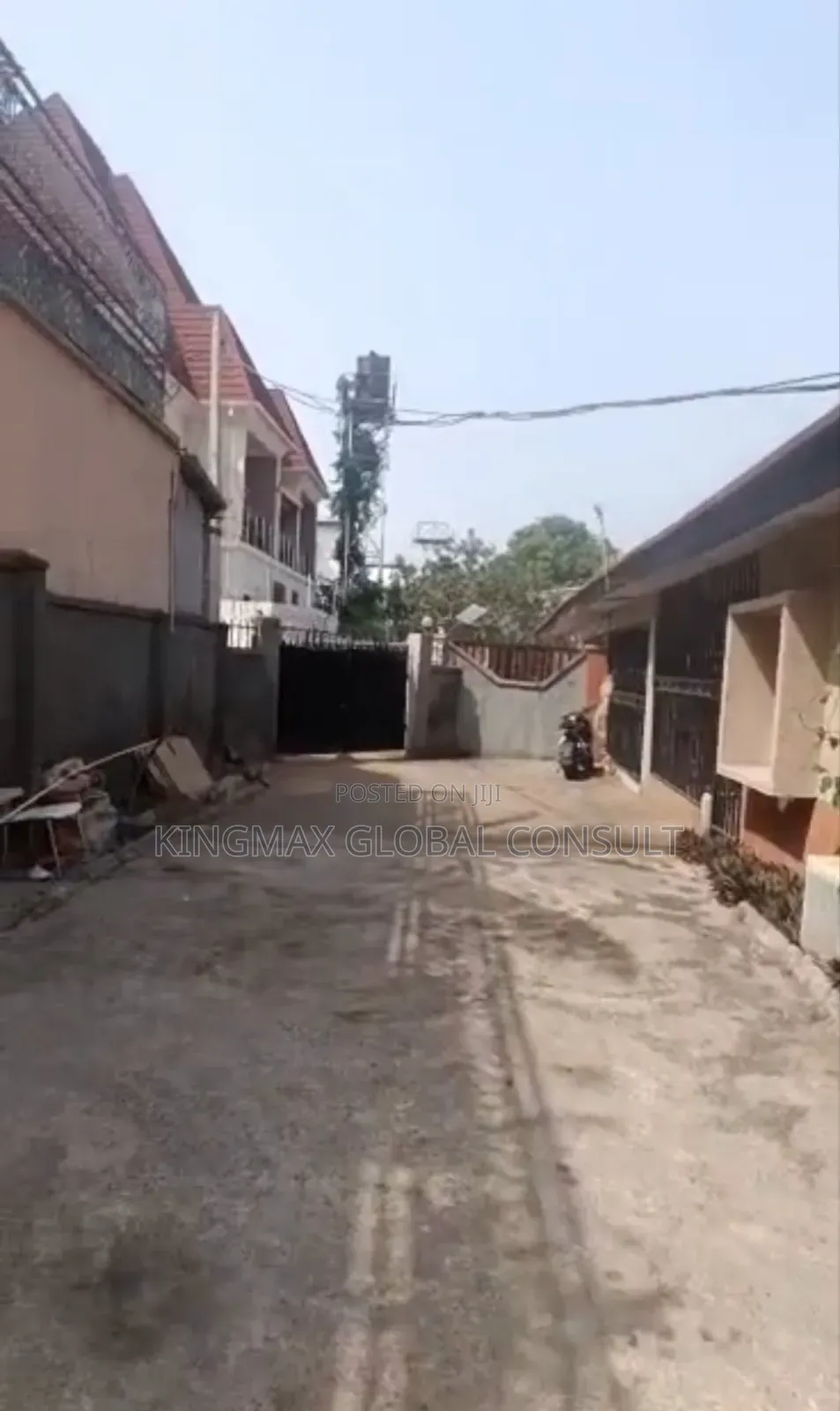 3bdrm Bungalow in Wuse Zone for sale
