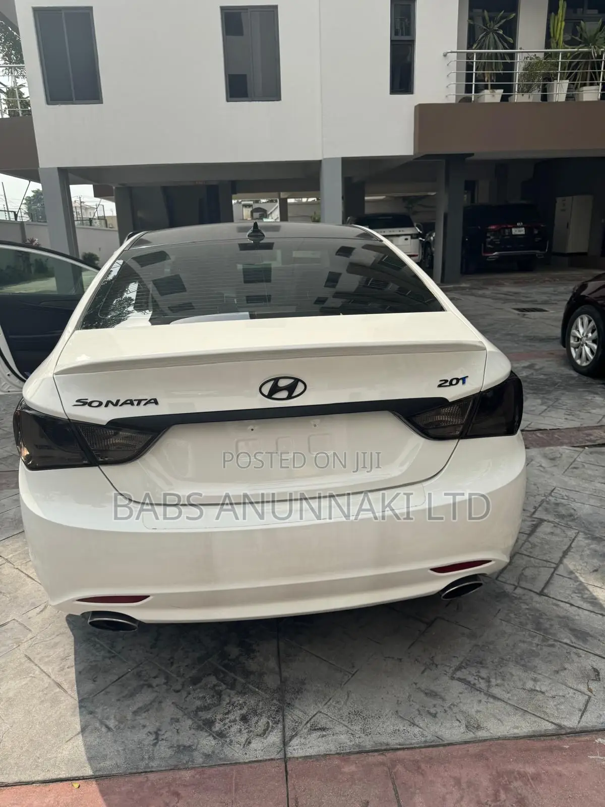 Hyundai Sonata SE 2.0T Sedan FWD (2.0L 4cyl 6A) 2012 White
