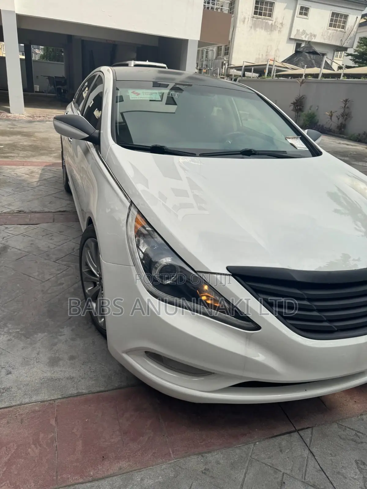 Hyundai Sonata SE 2.0T Sedan FWD (2.0L 4cyl 6A) 2012 White