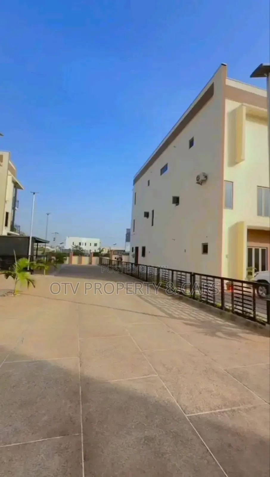 5bdrm Duplex in Kado for rent