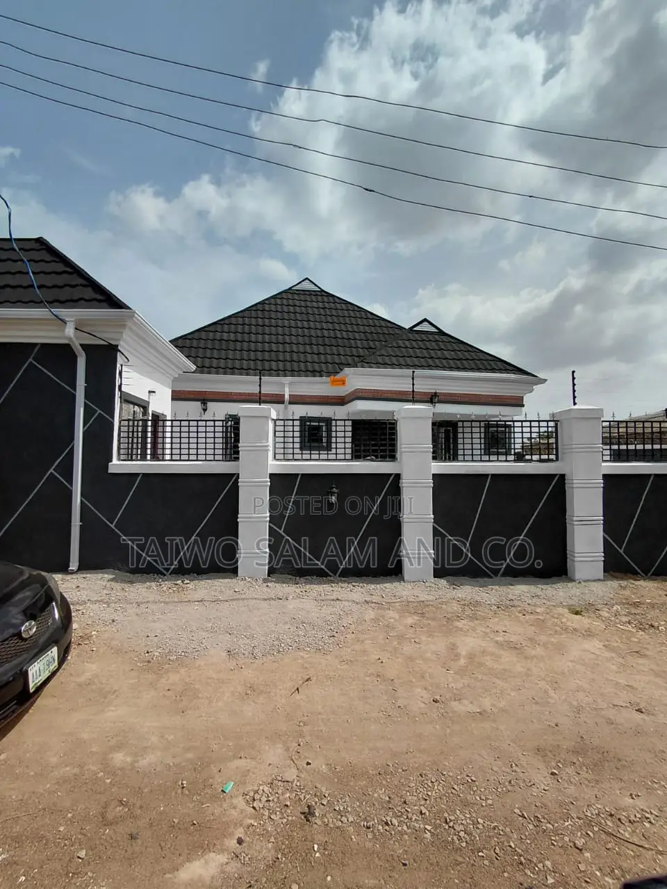 3bdrm Bungalow in Jericho for sale