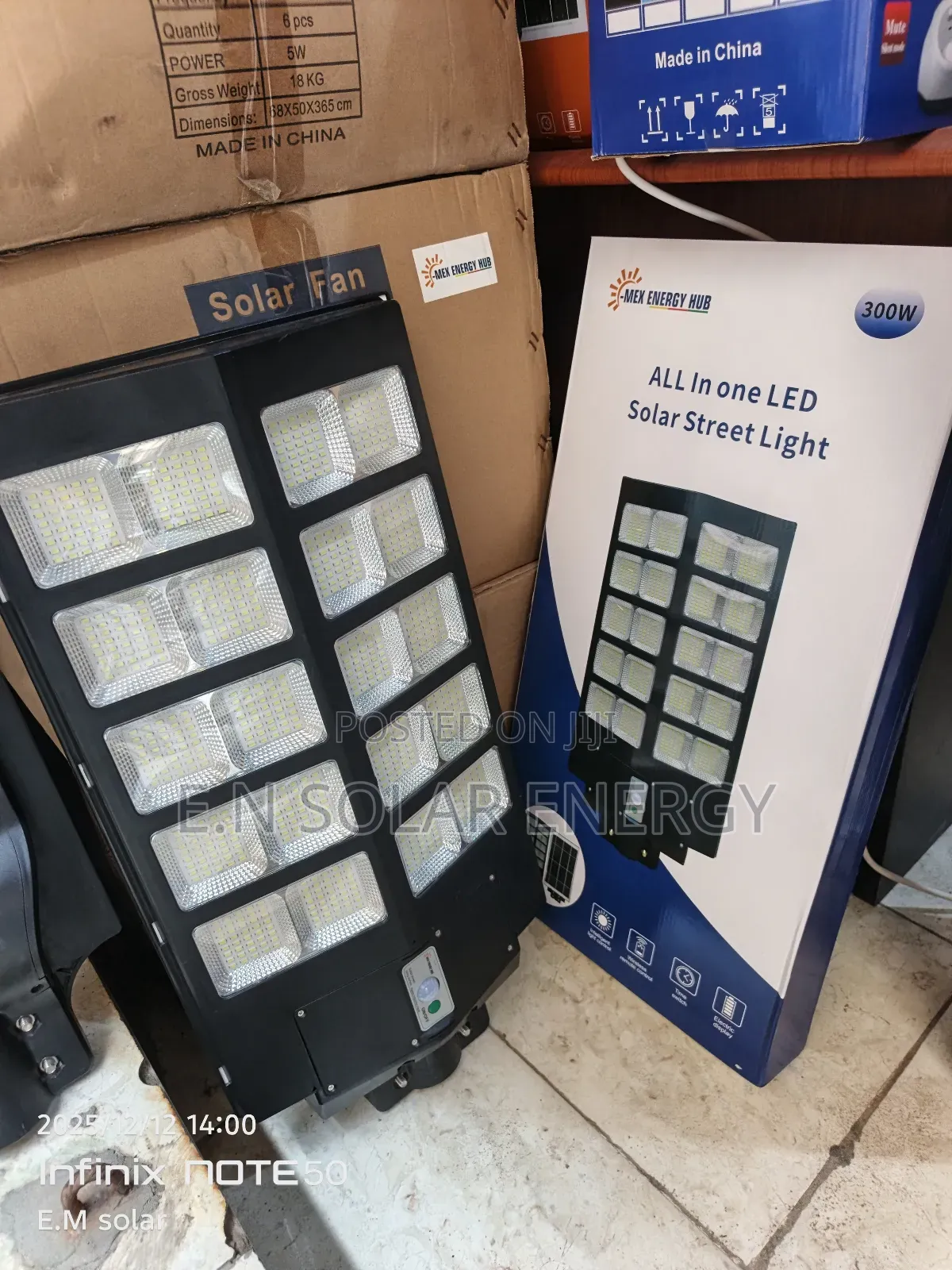 300watts Solar Street Lights Available Now