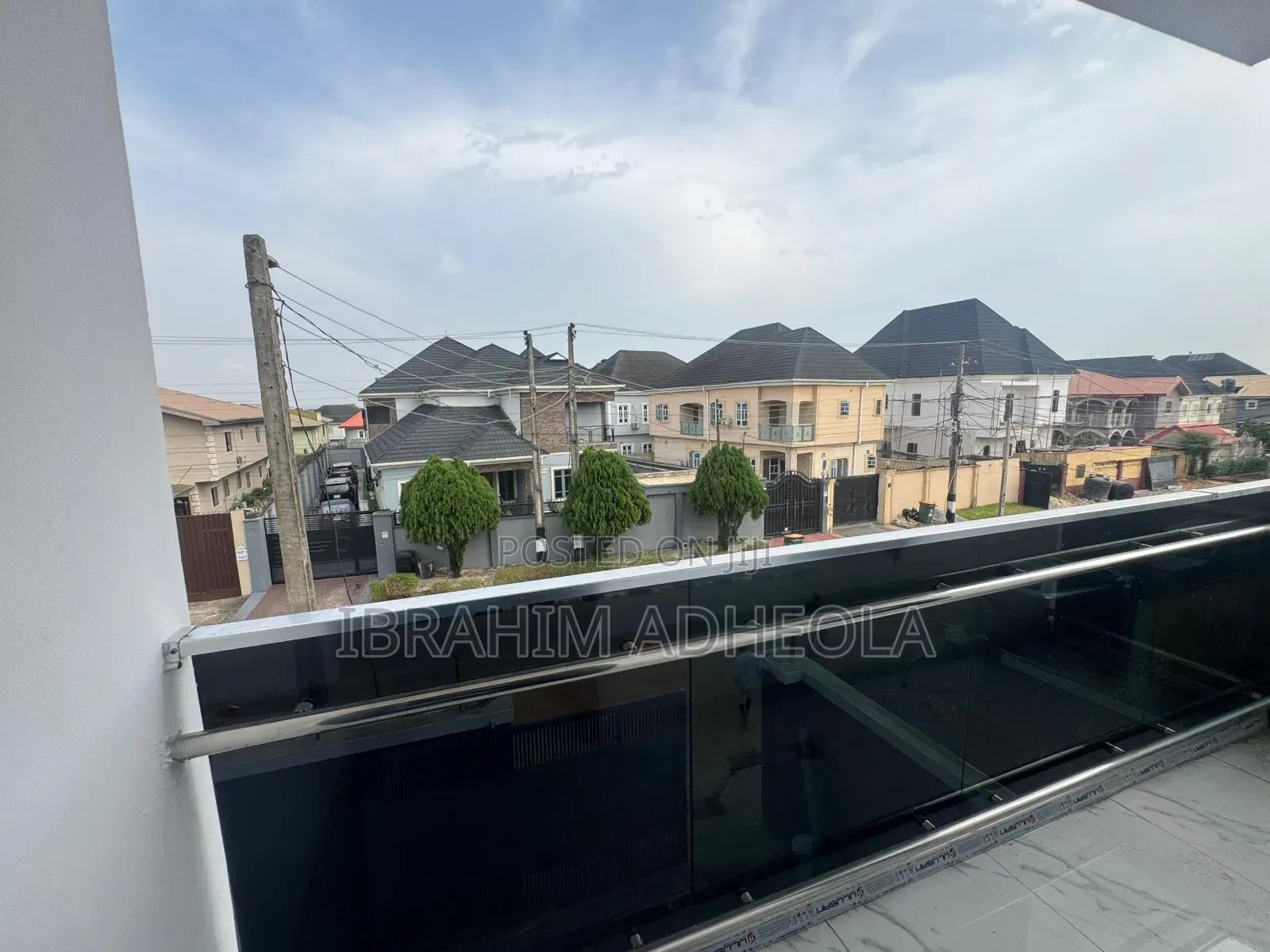 4bdrm Duplex in Magodo Phase1 for sale