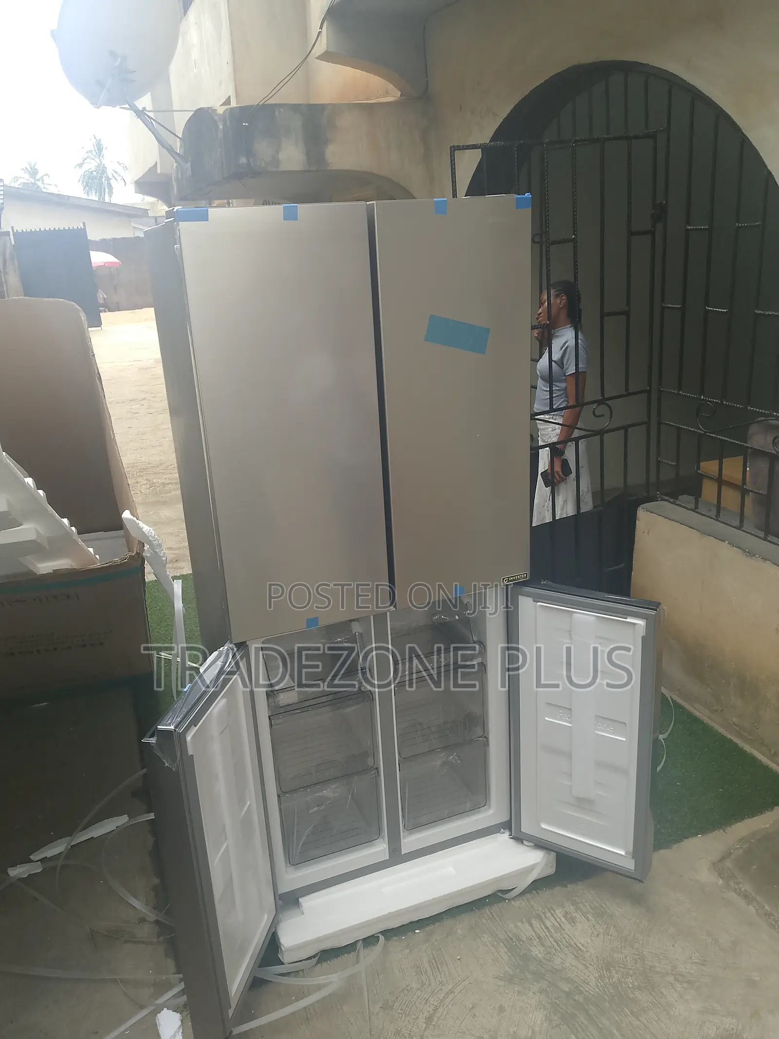 Hisense 392l Smart Inverter Quad-Door Refrigerator