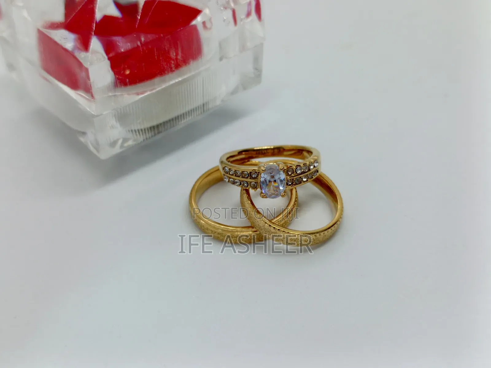 Couples Gold Set Of Wedding Ring - Gc001