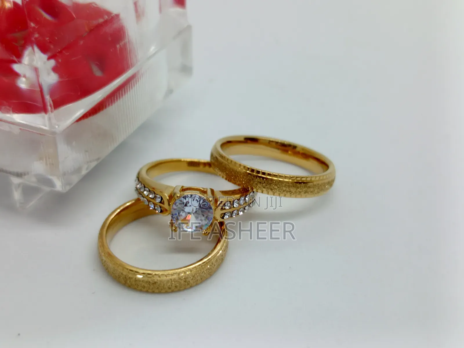 Couples Gold Set Of Wedding Ring - Gc002