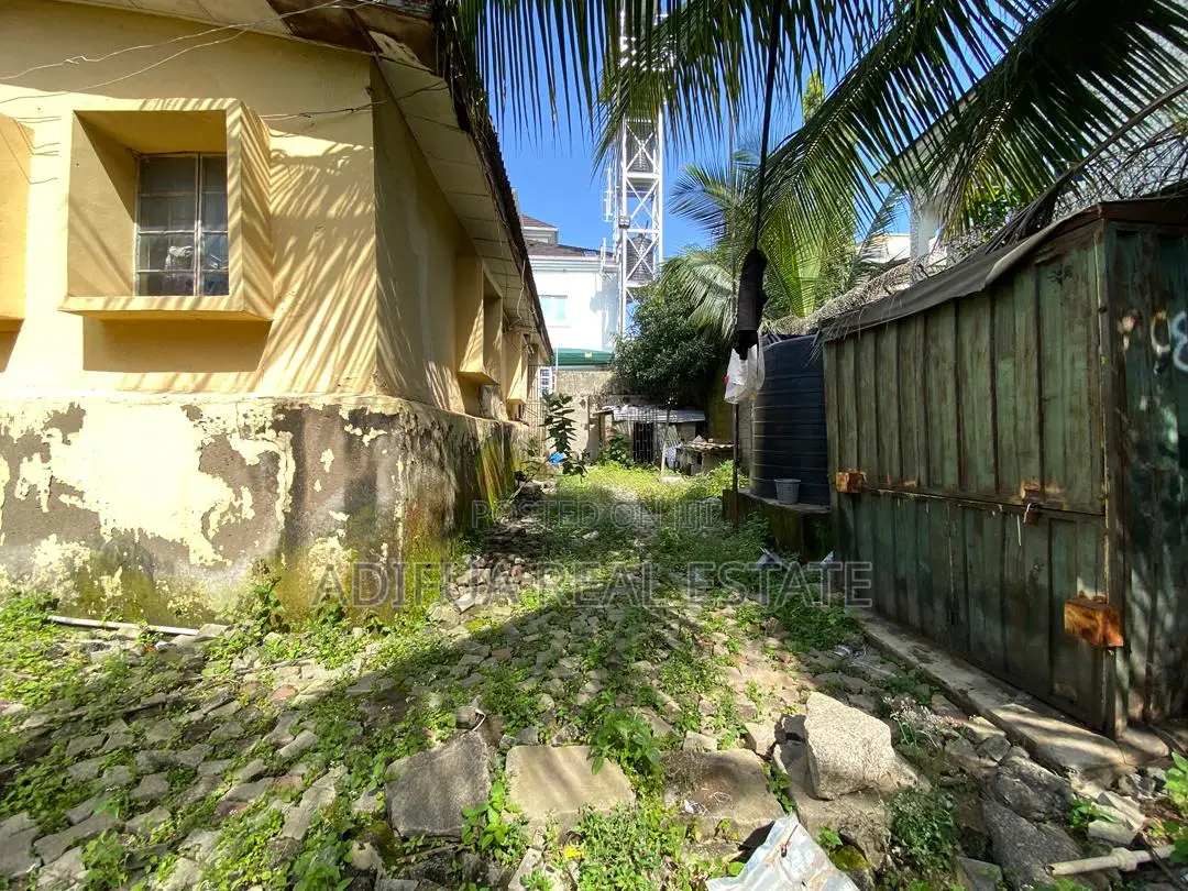 Spacious Land for Sale Located in Wuse Zone 3, Abuja.