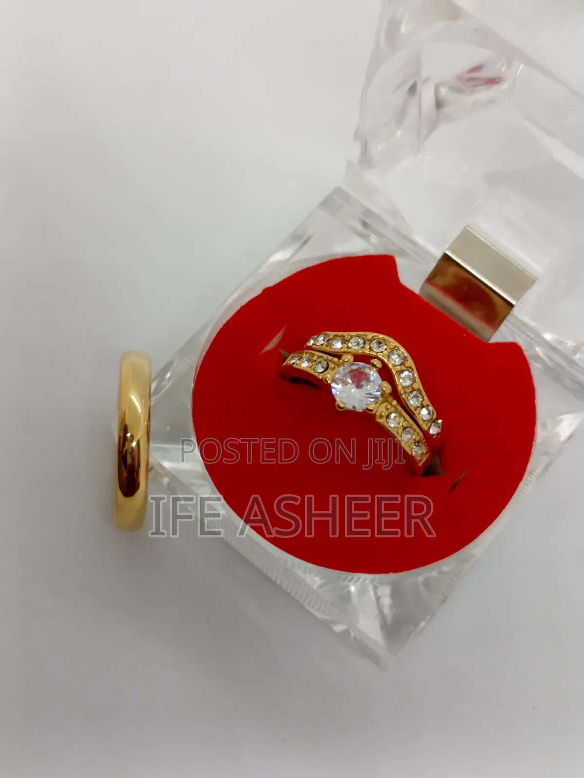 Couples Gold Set Of Wedding Ring - Gc005