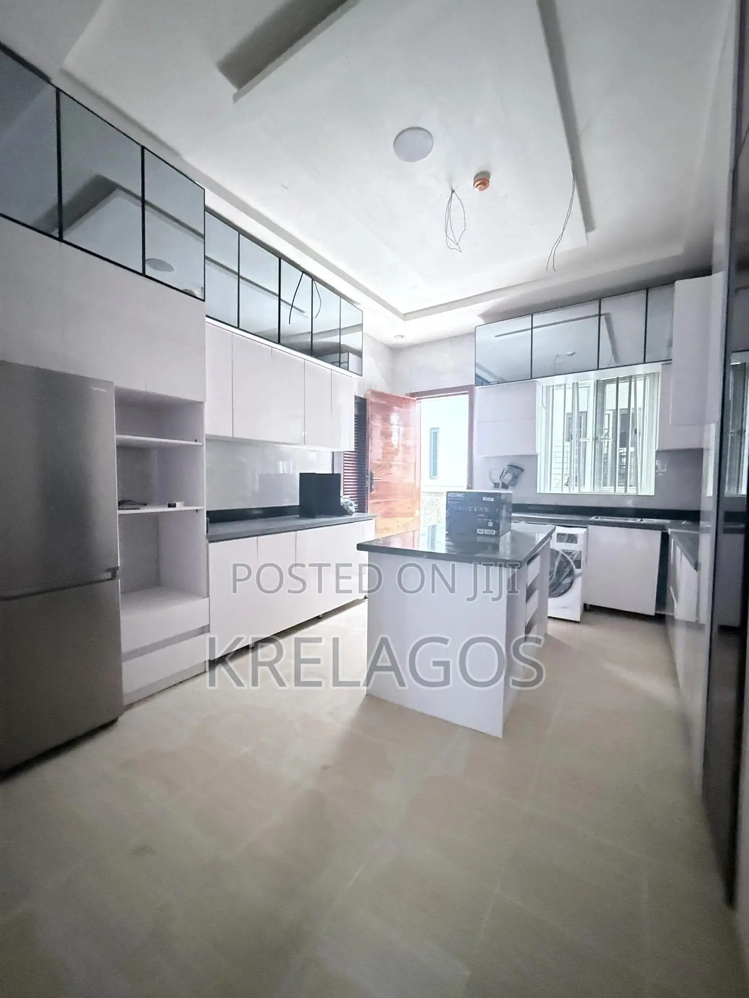 5bdrm Duplex in Ajah for sale