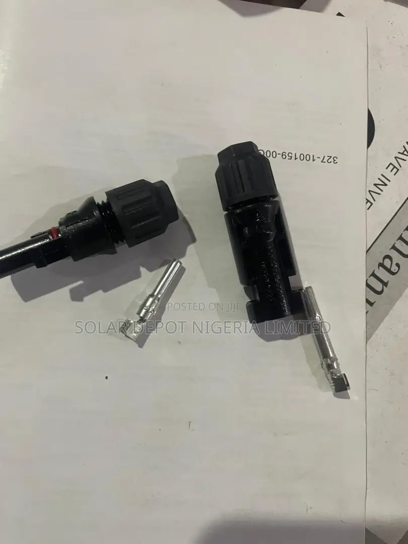 Mc4 Male And Female Connectors