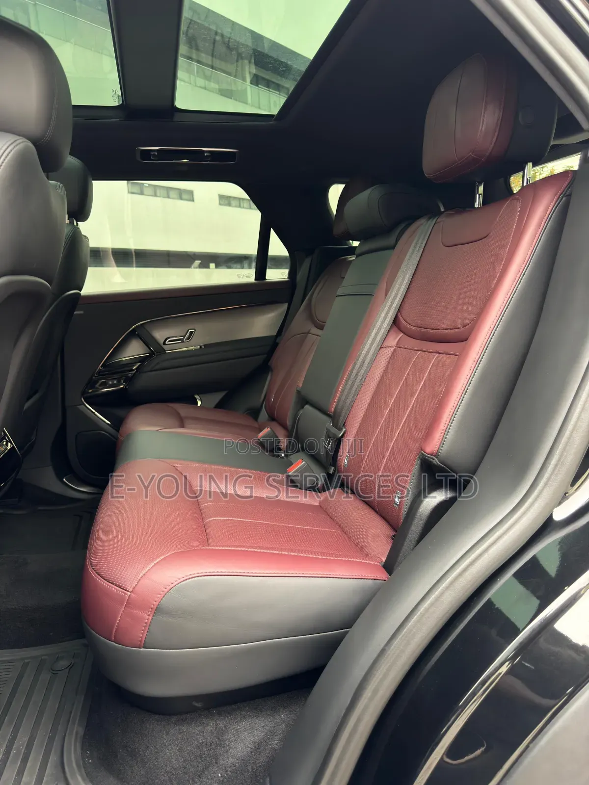 Land Rover Range Rover Sport P400 SE Dynamic 4WD 2023 Black